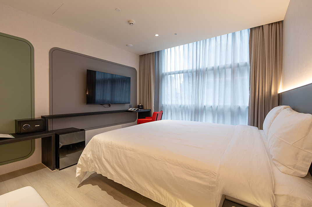 room33